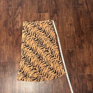 Madewell Tan and Black Midi Skirt